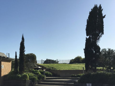 Caledonian Inn - C Tourism 24