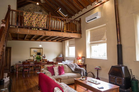 Clare Valley Heritage Retreat - C Tourism 2