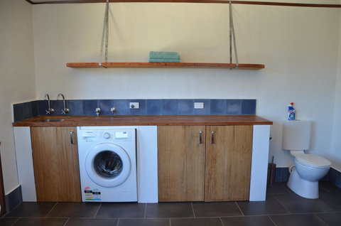 Of Stone & Wood Guesthouse - C Tourism 15