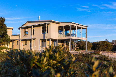 Southern Ocean Lookout - C Tourism 15