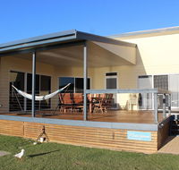 Waterfront on Osprey - C Tourism