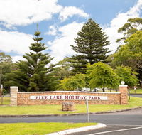 Blue Lake Holiday Park - C Tourism