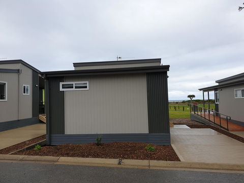 NRMA Victor Harbor Beachfront Holiday Park - C Tourism 11
