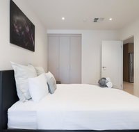Ther-Rich 2Brm CBD Apartment - C Tourism