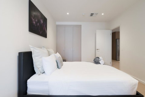 Ther-Rich 2Brm CBD Apartment - C Tourism 0