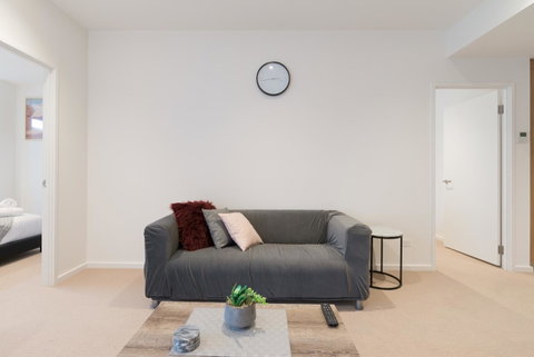 Ther-Rich 2Brm CBD Apartment - C Tourism 33