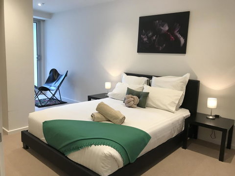 Ther-Rich 2Brm CBD Apartment - C Tourism 44