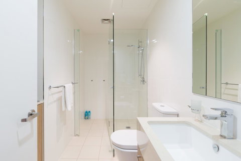 Ther-Rich 2Brm CBD Apartment - C Tourism 29