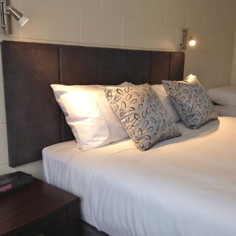 Victor Harbor City Inn - C Tourism 29