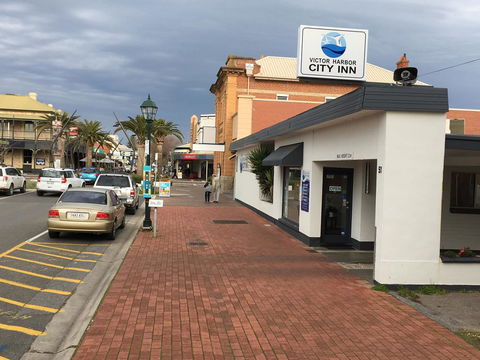 Victor Harbor City Inn - C Tourism 4