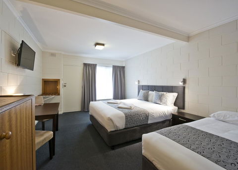 Victor Harbor City Inn - C Tourism 22