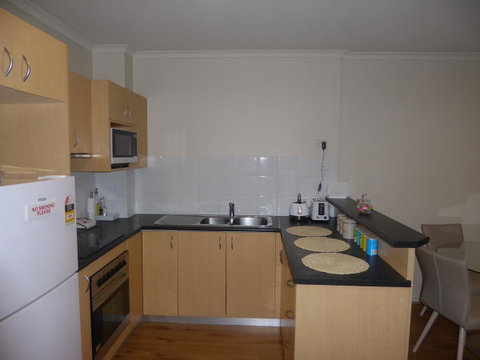 ADELAIDE CENTRAL APARTMENT - 3BR, 2BATH & CARPARK - C Tourism 5
