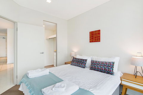 Stylish And Comfortable, Views Over Gouger St! - C Tourism 11