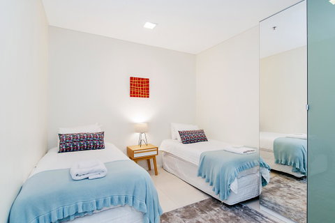 Stylish And Comfortable, Views Over Gouger St! - C Tourism 12