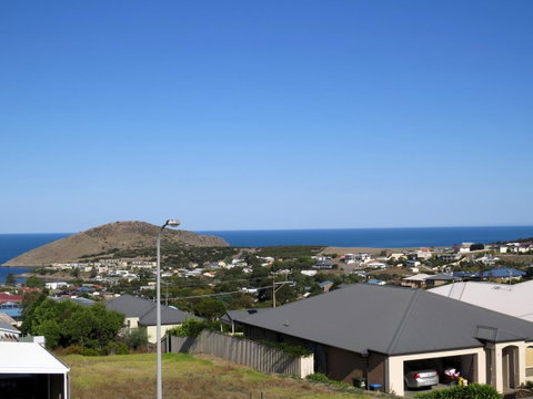 38 Wright Tce Encounter Bay - C Tourism 0