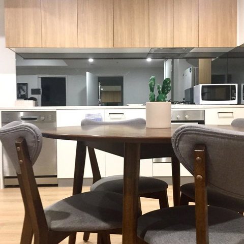 Mid City Apartment - C Tourism 7