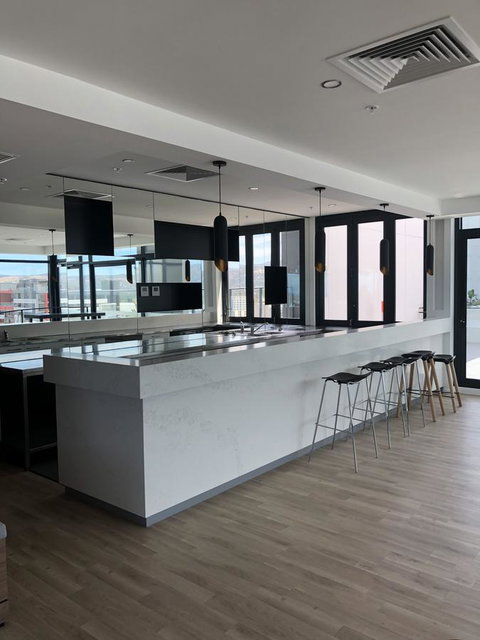 Mid City Apartment - C Tourism 24