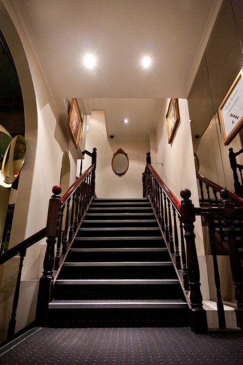 Ambassadors Hotel - C Tourism 28