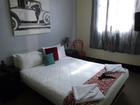 Ambassadors Hotel - C Tourism 1