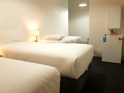 Ambassadors Hotel - C Tourism 5