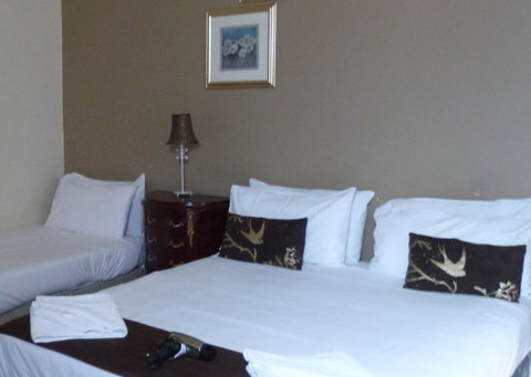 Ambassadors Hotel - C Tourism 27