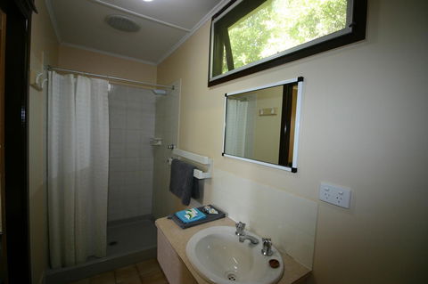 Millicent Hillview Caravan Park - C Tourism 29
