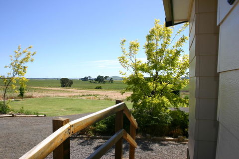 Millicent Hillview Caravan Park - C Tourism 42