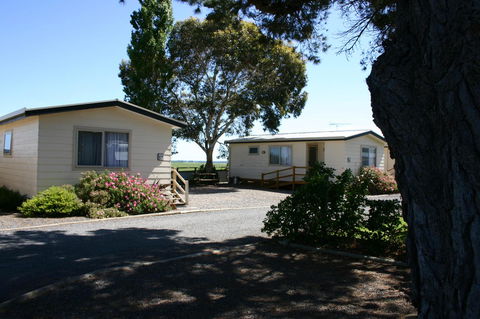 Millicent Hillview Caravan Park - C Tourism 0