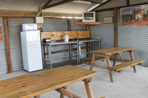 Millicent Hillview Caravan Park - C Tourism 39