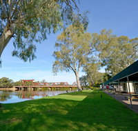 Riverbend Caravan Park Renmark - C Tourism