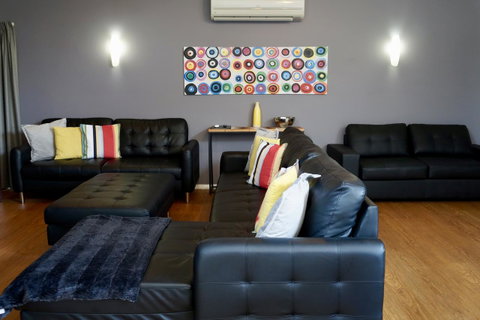 Beltana Villas - C Tourism 11