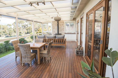 Port Lincoln Seaside Home - C Tourism 9