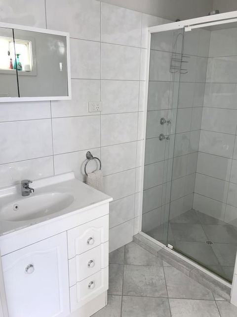 Beachside & Jetty View Apartment 6 - Captain\'s Apt - C Tourism 21