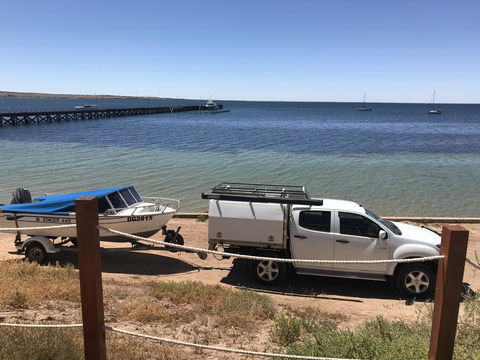 Beachside & Jetty View Apartment 6 - Captain\'s Apt - C Tourism 9