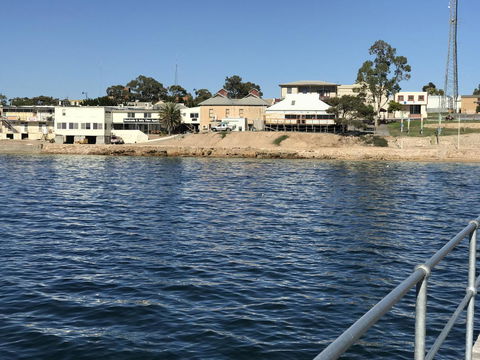 Beachside & Jetty View Apartment 6 - Captain\'s Apt - C Tourism 39