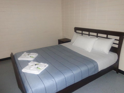Adelaide Backpackers And Travellers Inn - C Tourism 19