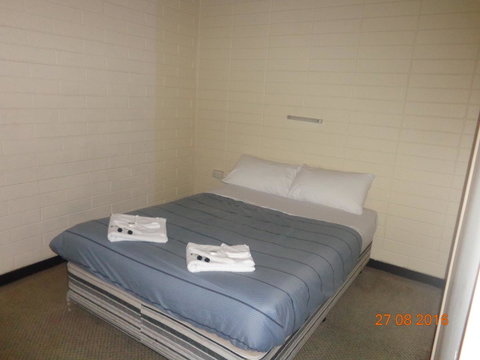 Adelaide Backpackers And Travellers Inn - C Tourism 42