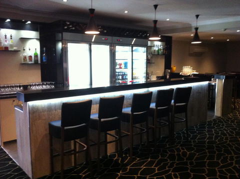 Cattlemans Country Motor Inn & Serviced Apartments - C Tourism 1