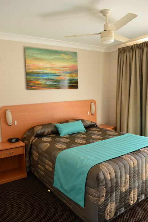 Cattlemans Country Motor Inn & Serviced Apartments - C Tourism 37