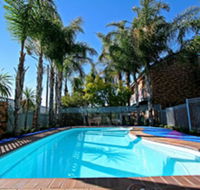 Cattlemans Country Motor Inn  Serviced Apartments - C Tourism