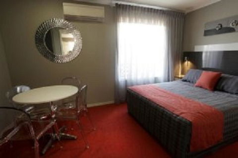 Cattlemans Country Motor Inn & Serviced Apartments - C Tourism 21
