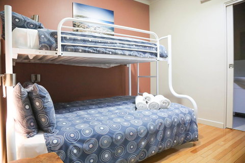 Port Lincoln Studio Apartments - C Tourism 40