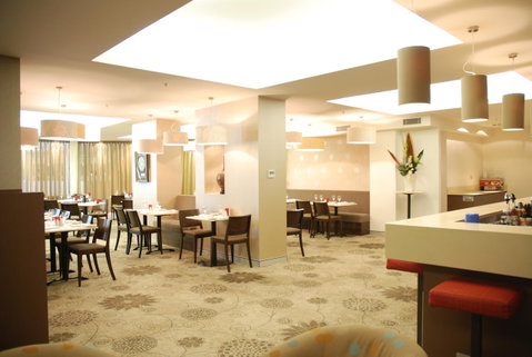 HotelMOTEL Adelaide - C Tourism 10