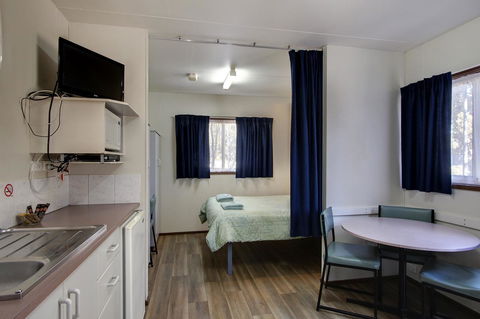 Gawler Caravan Park - C Tourism 38