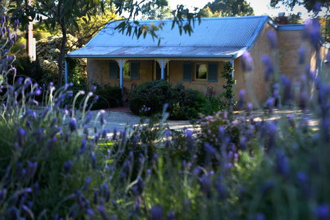 Donnybrook Cottages - Donnybrook - C Tourism 0