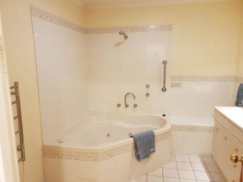 Donnybrook Cottages - Donnybrook - C Tourism 10