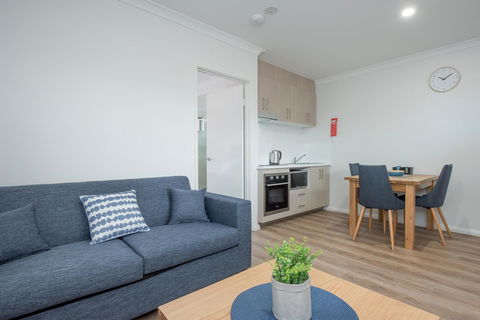 Jurien Bay Motel Apartments - C Tourism 6
