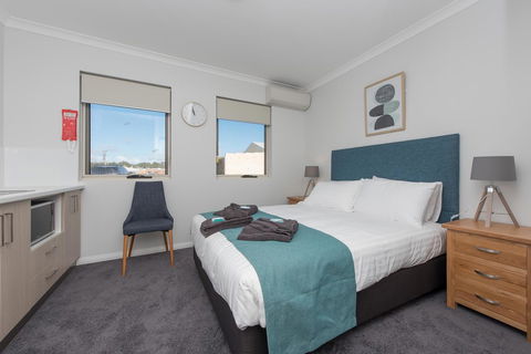 Jurien Bay Motel Apartments - C Tourism 23