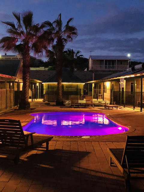 Bay Lodge - C Tourism 33