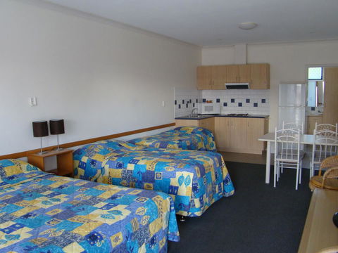 Dunsborough Central Motel - C Tourism 34